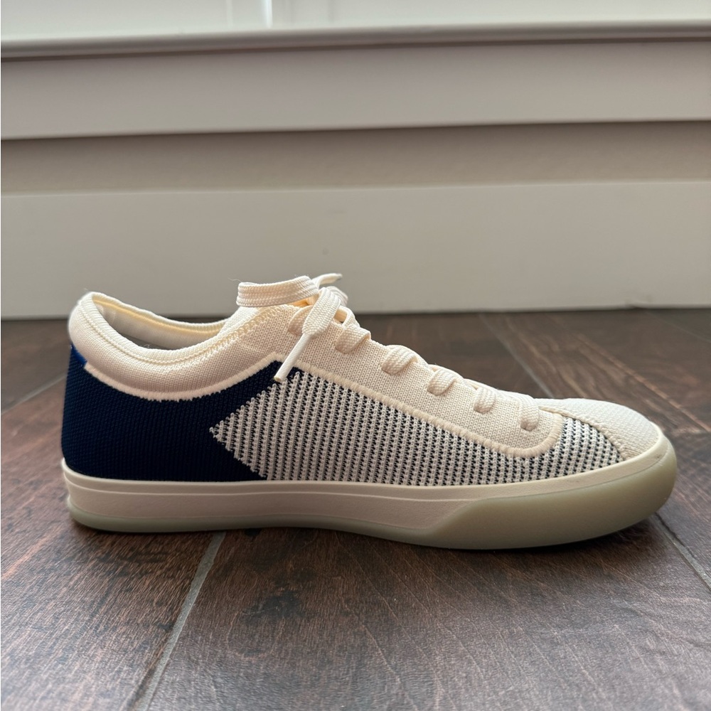 Rothy's Cream and Blue Lace Up Sneakers, women’s size 7